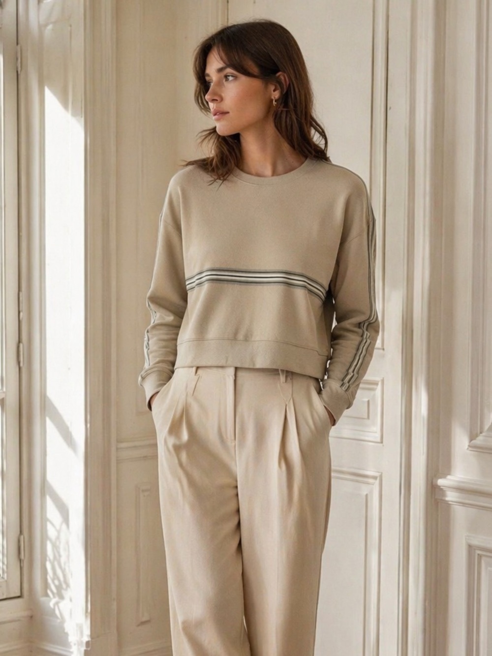 Arotzia TNA sweater size Small